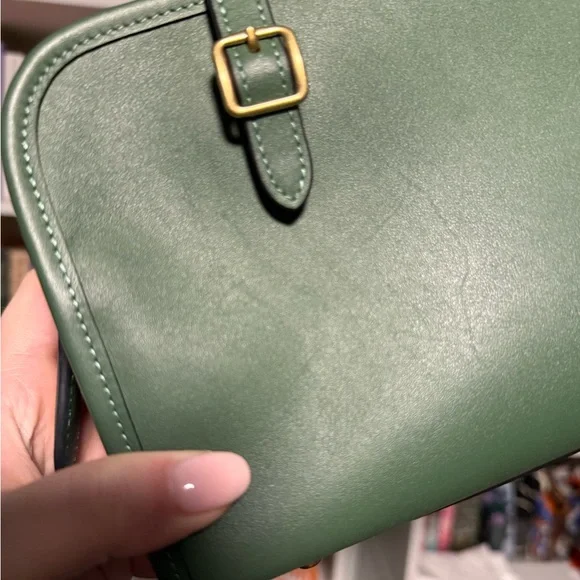 Coach Green Swing Zip - Picture 4 of 10